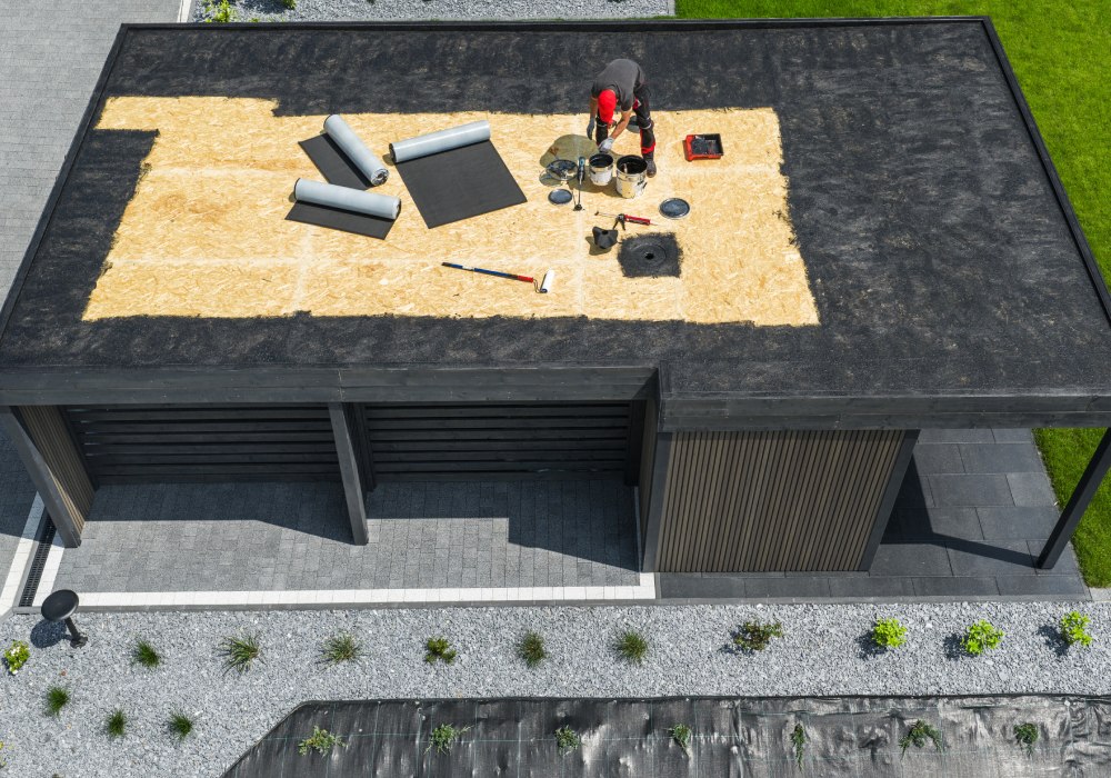 are flat roofs prone to leaks?